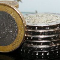 χρειαζομαι ενα δανειο των 6000ευρω