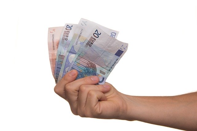 δανειζω χρηματα με τοκο 