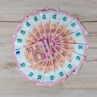 ΧΡΕΙΑΖΟΜΑΙ 3000 ΕΥΡΩ